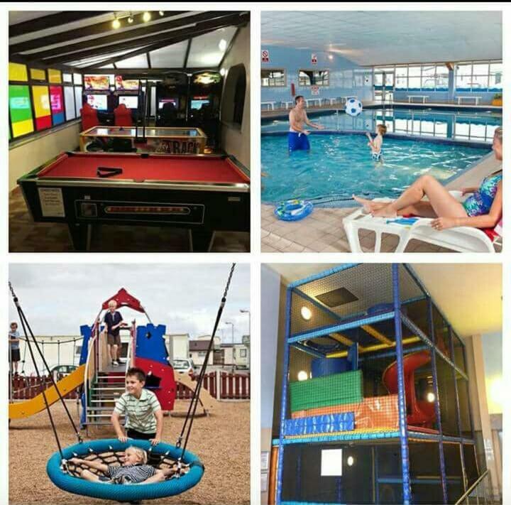 Private Caravan On Golden Sands Holiday Park, North Wales Kinmel Bay Экстерьер фото